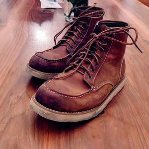 Moc Toe Leather Boots